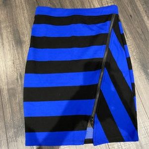 Small Guess Skirt